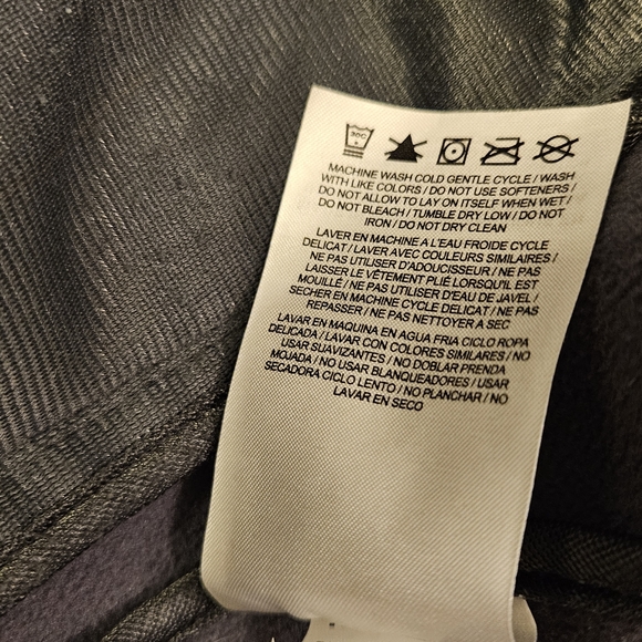 Like New Condition Nike Blue Hooded Lightweight Jacket - Picture 9 of 10